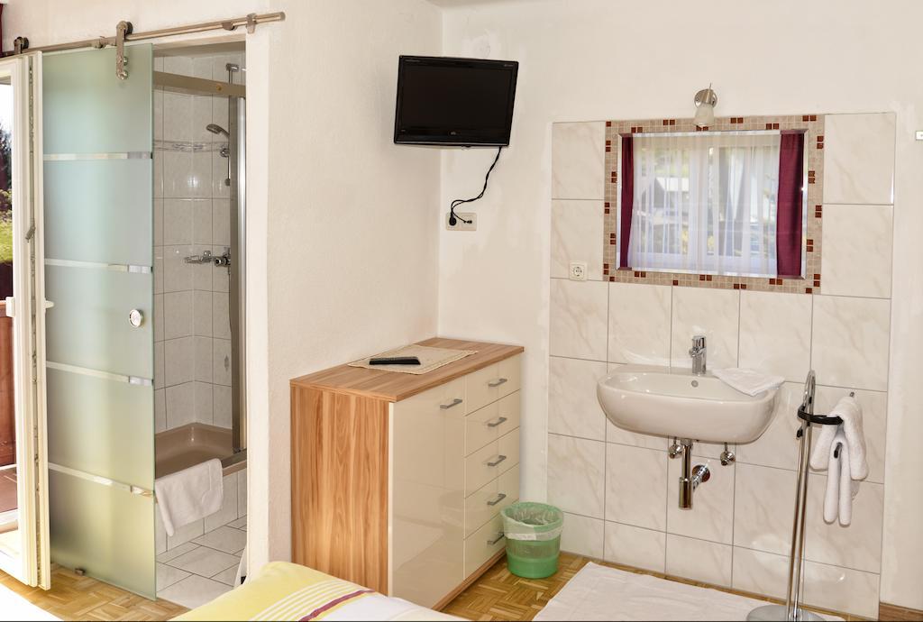 Hotel Haus Gabriela Itter Habitación foto
