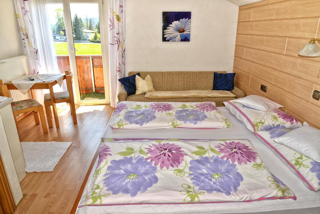 Hotel Haus Gabriela Itter Habitación foto
